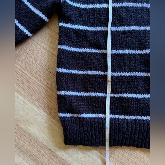 Vince black and white striped sweater, size medium - Picture 2 of 3